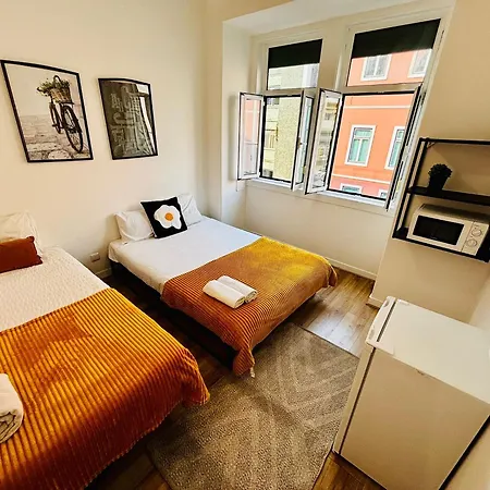 Hostel High Standard Marques De Pombal *