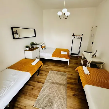 Hostel High Standard Marques De Pombal