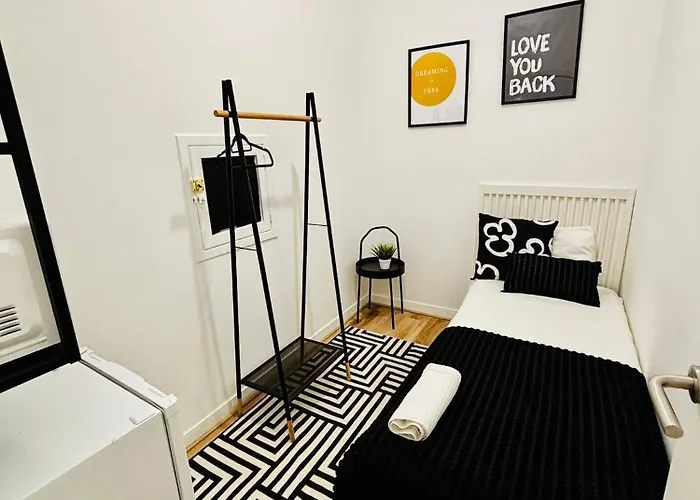 Hostel High Standard Marques De Pombal Lizbona