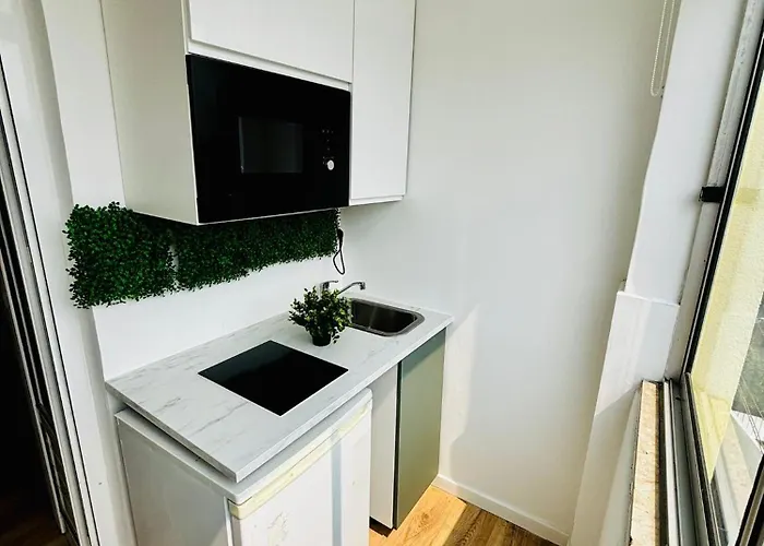 Hostel High Standard Marques De Pombal